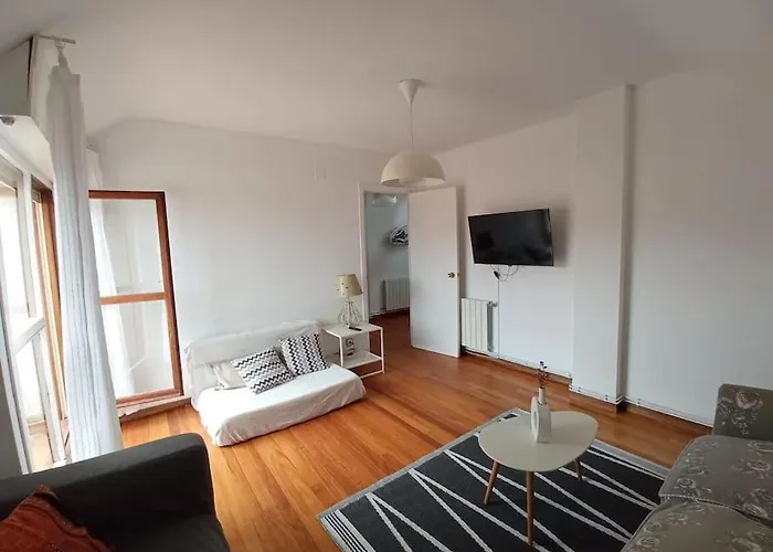 Primera Linea Playa De Ris Apartment *